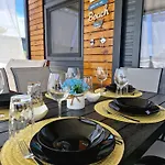 Camping Andesa Mobile Pirovac- Perfect Vacation In A With A Pool, Few Steps From The Sea! *