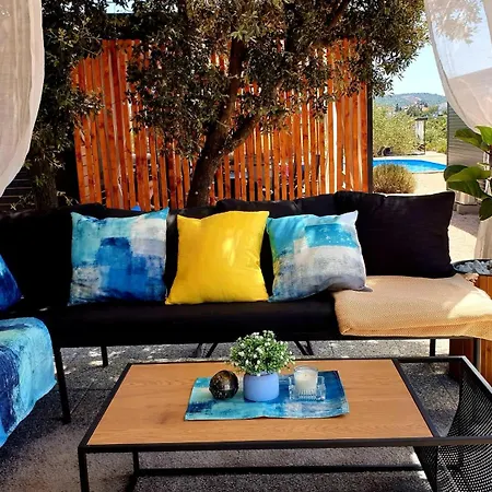 Campeggio Andesa Mobile Pirovac- Perfect Vacation In A With A Pool, Few Steps From The Sea! Pirovac