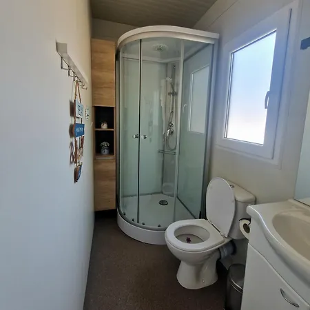 Campeggio Andesa Mobile Pirovac- Perfect Vacation In A With A Pool, Few Steps From The Sea! *