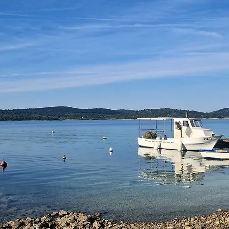 Andesa Mobile Pirovac- Perfect Vacation In A With A Pool, Few Steps From The Sea! * Pirovac