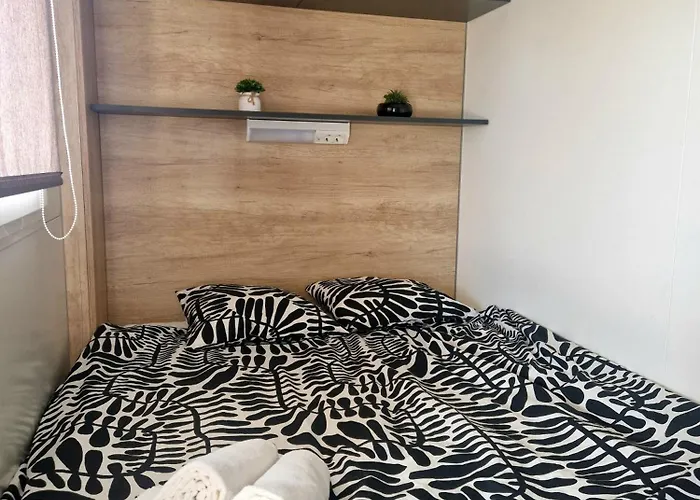 Andesa Mobile Pirovac- Perfect Vacation In A With A Pool, Few Steps From The Sea! *