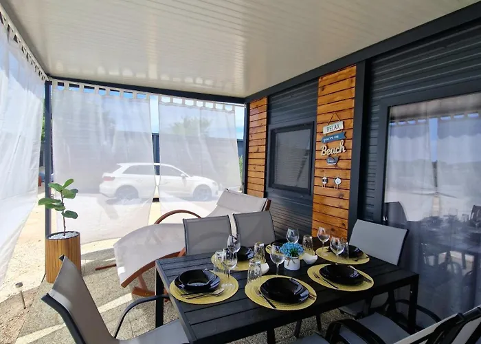 Andesa Mobile Pirovac- Perfect Vacation In A With A Pool, Few Steps From The Sea! * Pirovac