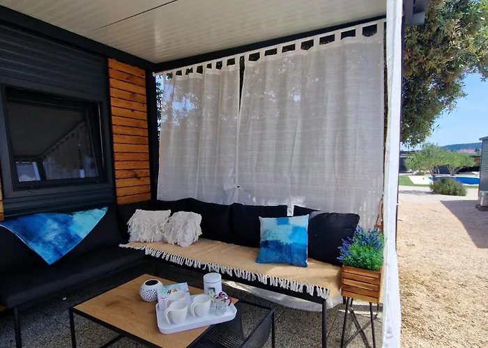 Camping Andesa Mobile Pirovac- Perfect Vacation In A With A Pool, Few Steps From The Sea!